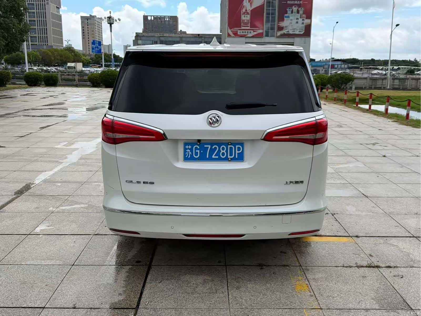 Buick GL8, 2018 8