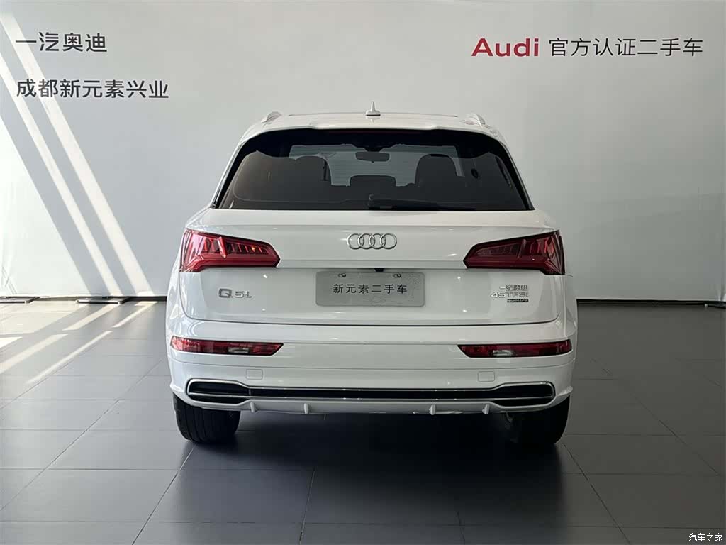 Audi Q5L, 2018 все фото