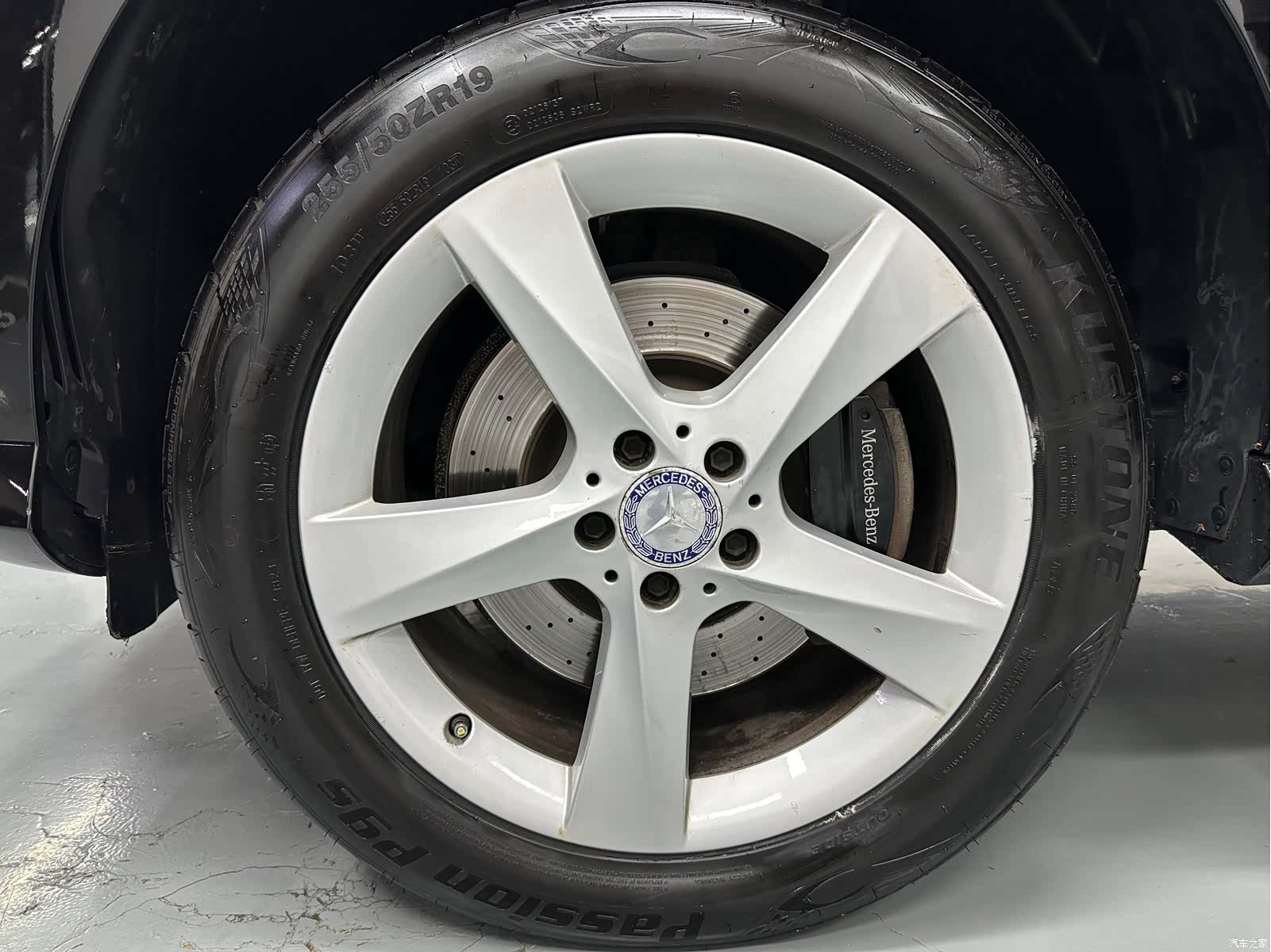 Mercedes-Benz M-Class, 2015 6