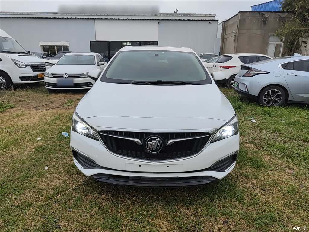 Buick Verano, 2019 3