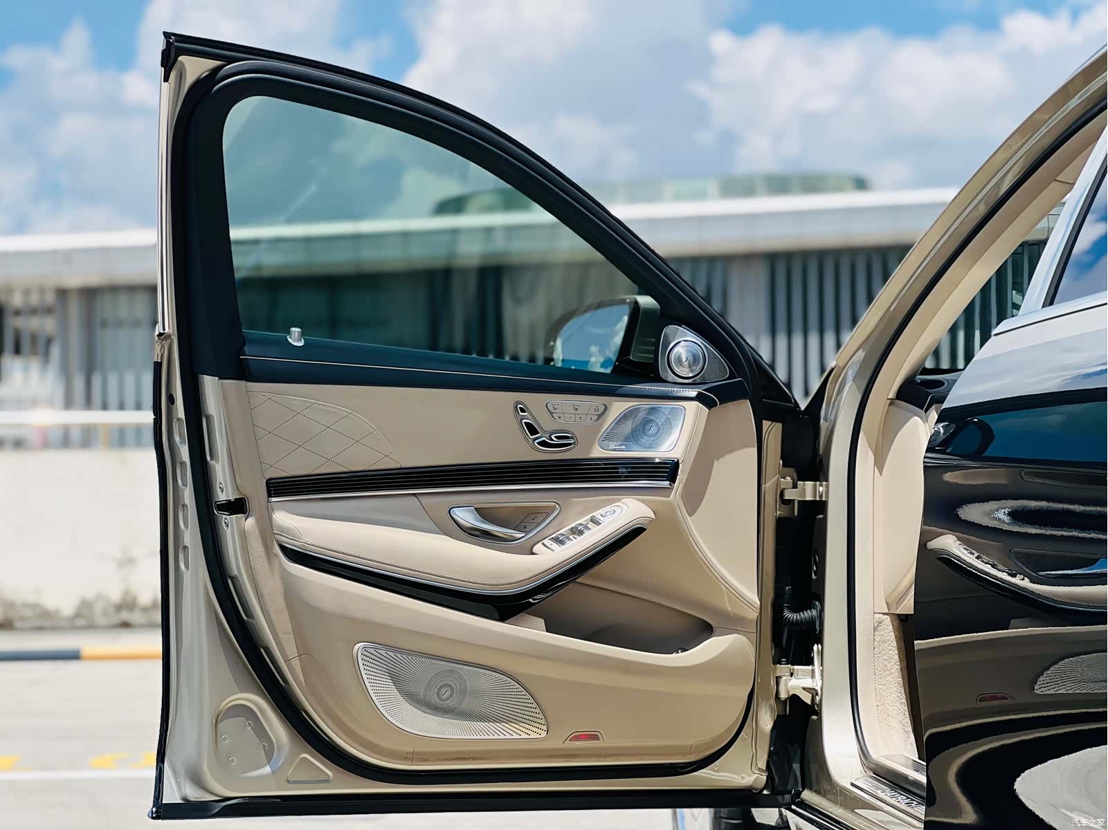 Maybach S-Class, 2019 15