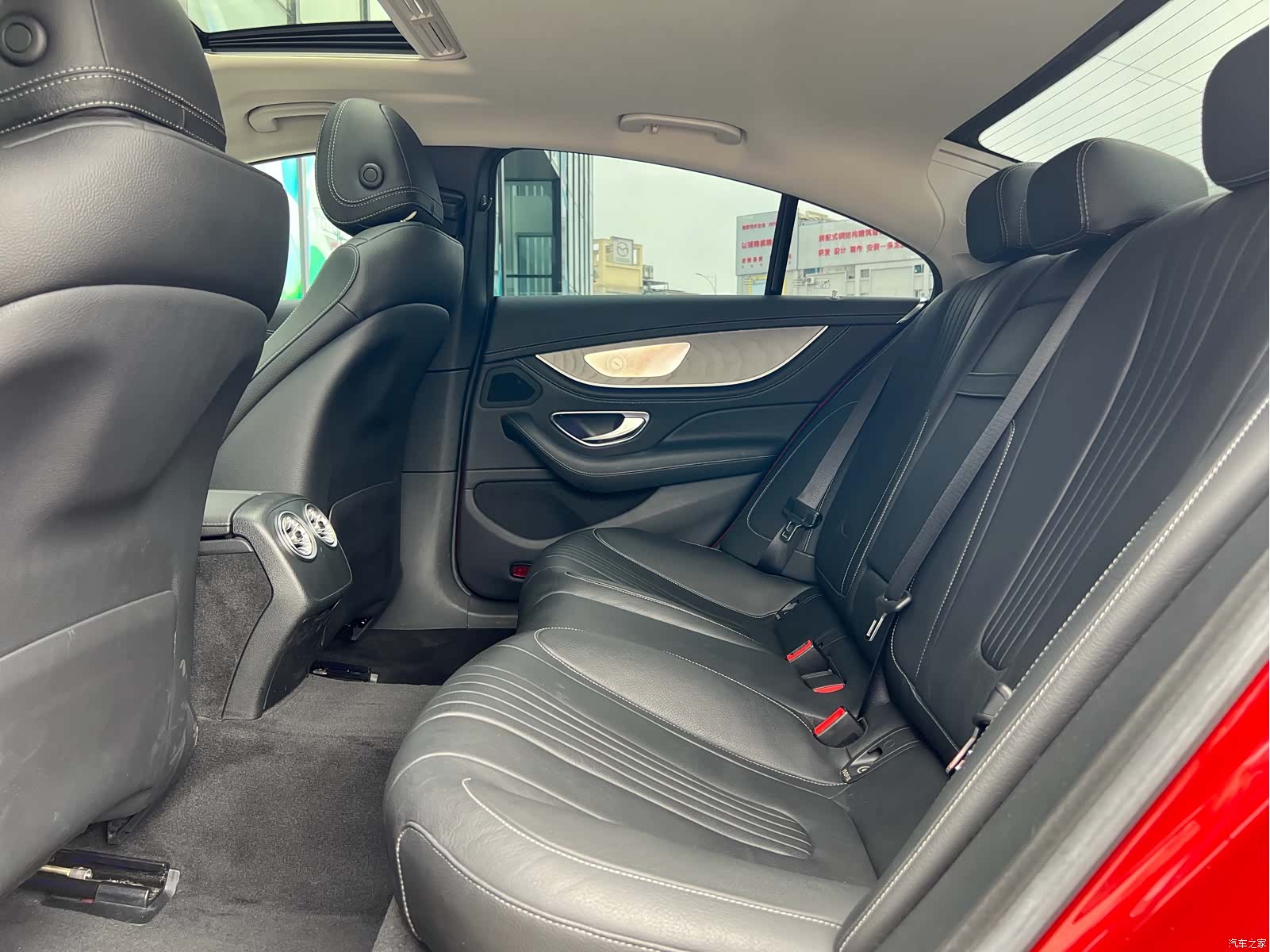 Mercedes-Benz CLS, 2019 19