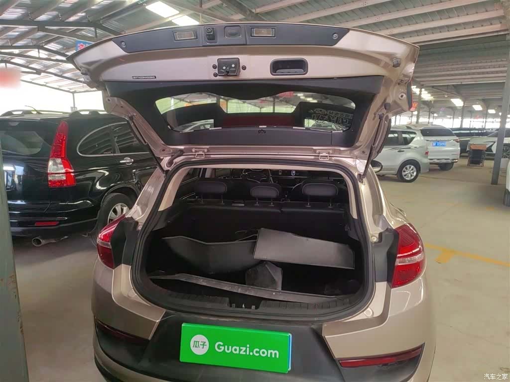 Geely Emgrand, 2017 19