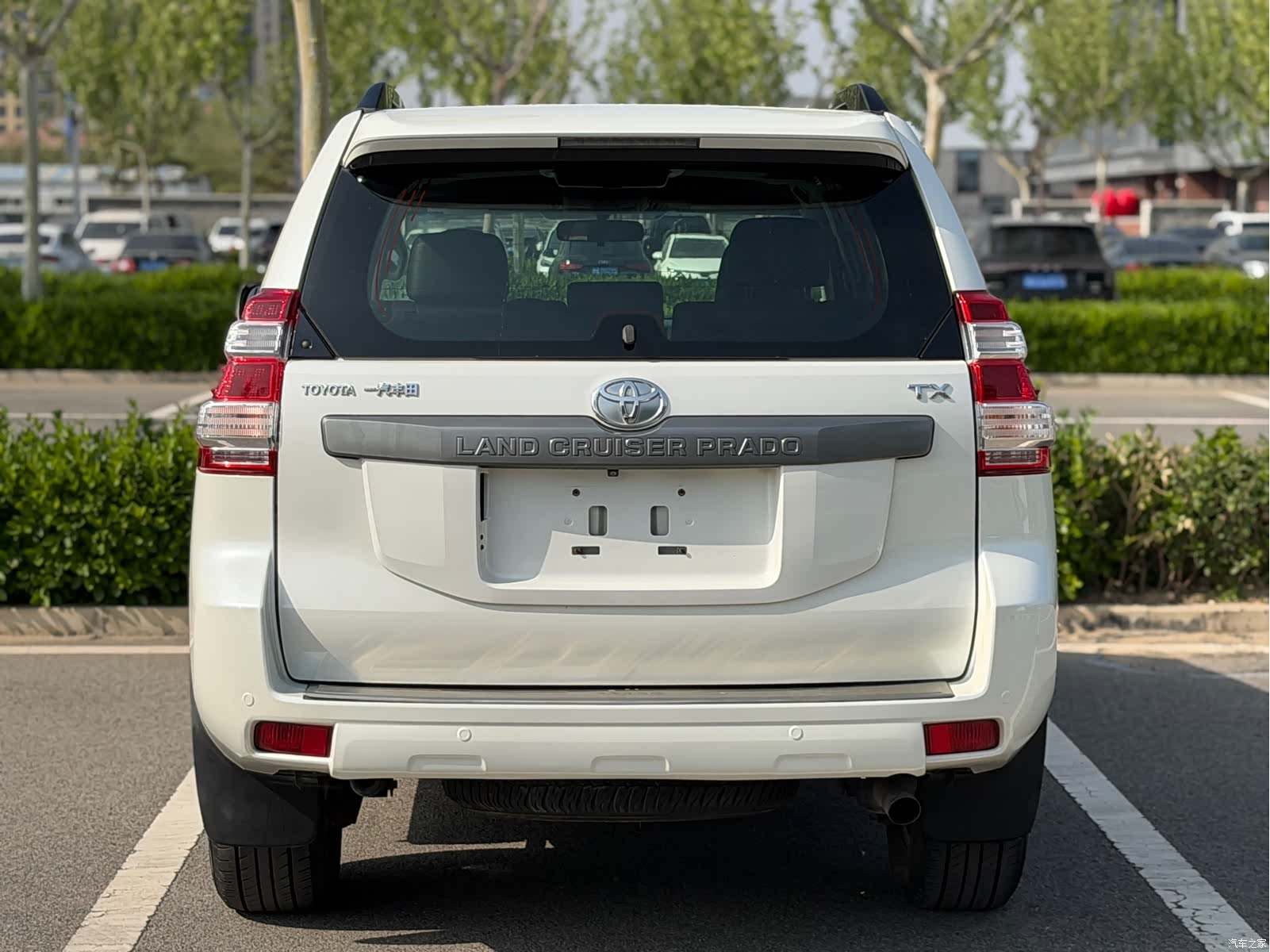 Toyota Prado, 2015 4