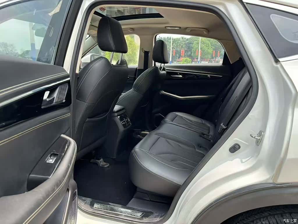 Changan CS85, 2019 17