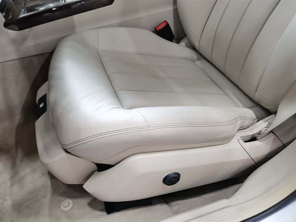 Mercedes-Benz E-Class, 2013 20