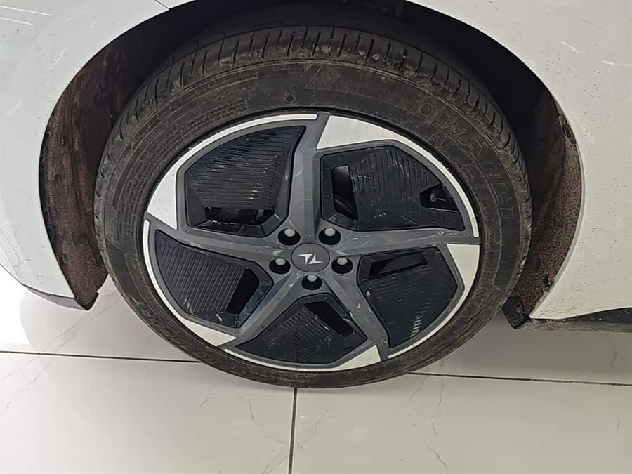 Dongfeng eπ007 2025, фото 23