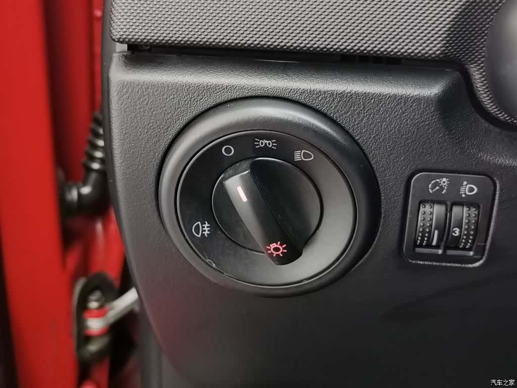 Volkswagen 1.6, 2011 21