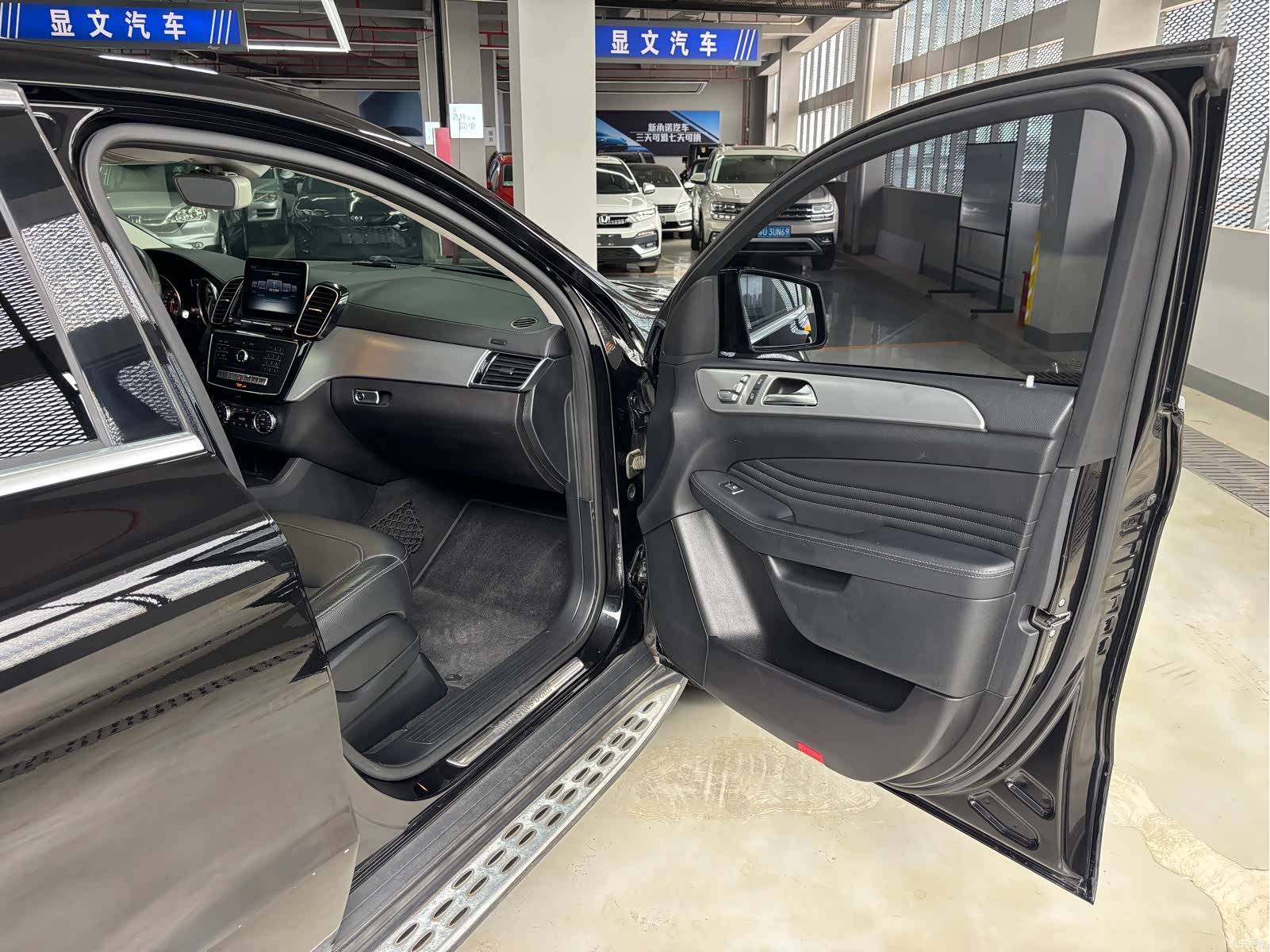 Mercedes-Benz GLE, 2017 6