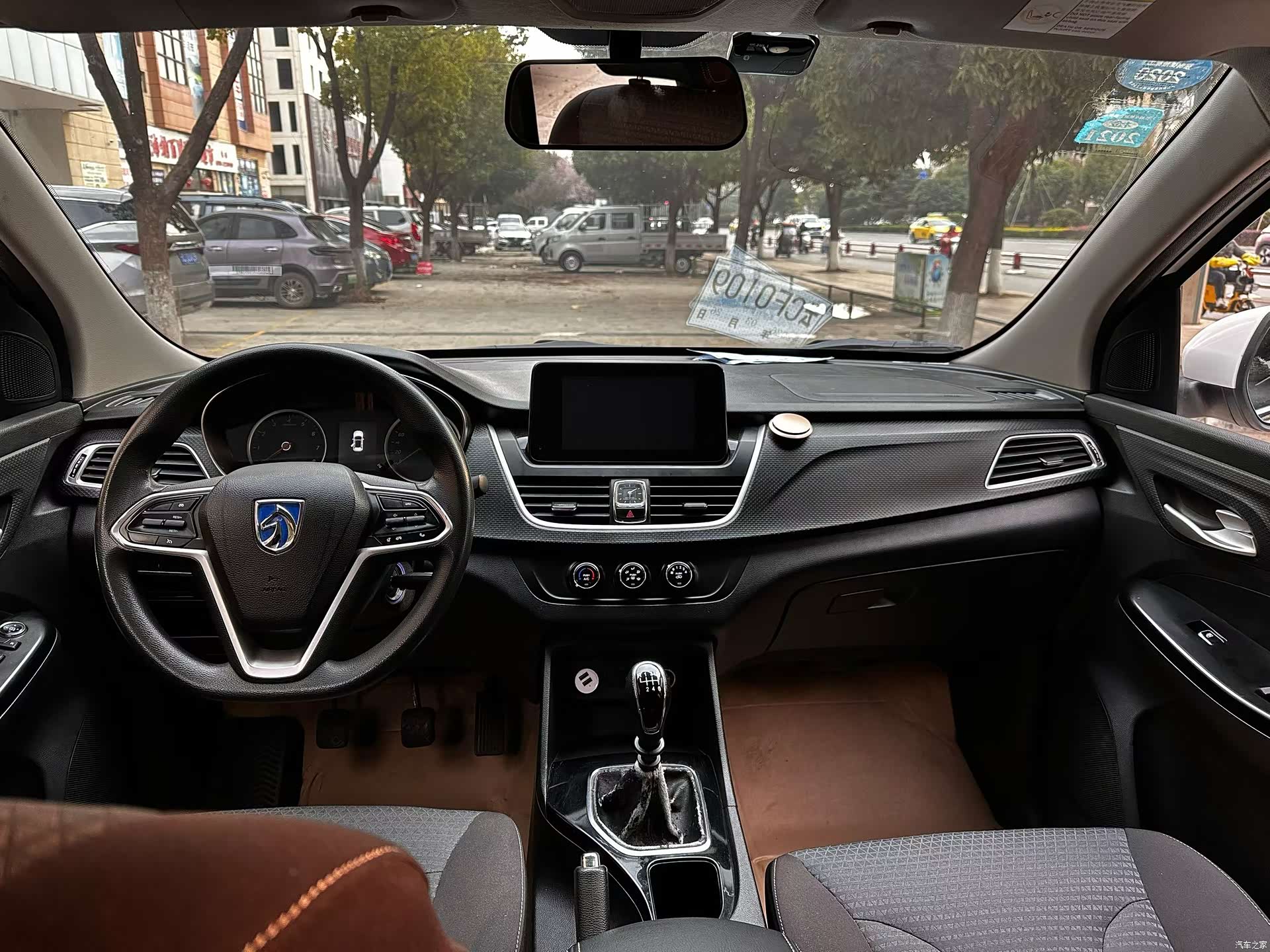 Wuling 730, 2019 все фото