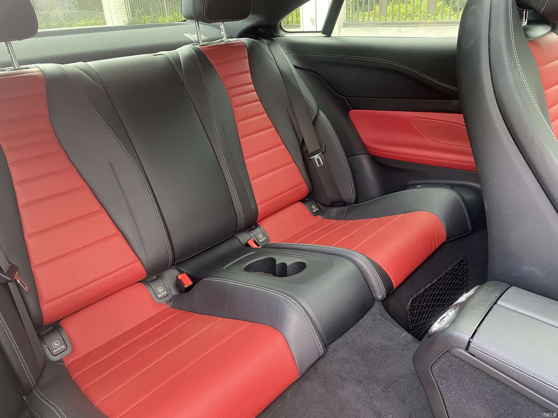 Mercedes-Benz E-Class, 2018 15