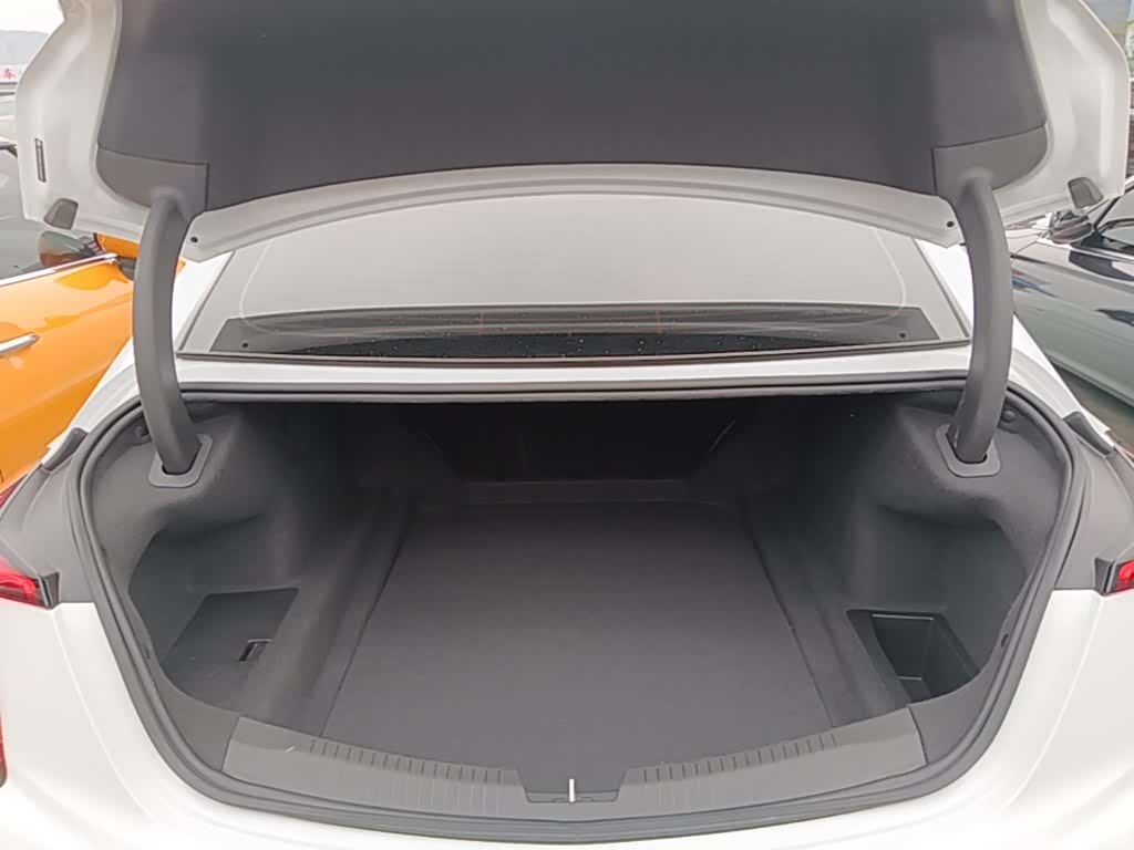 Cadillac CT5, 2023 19