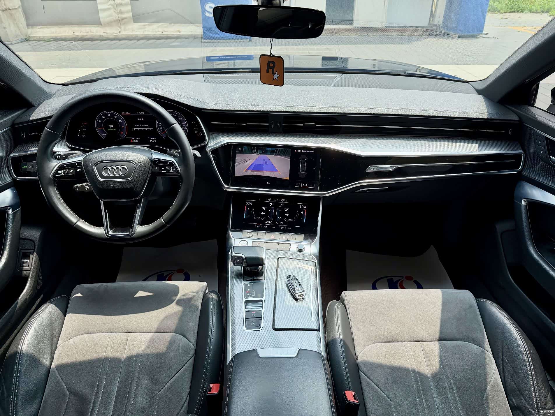 Audi A6L, 2020 15