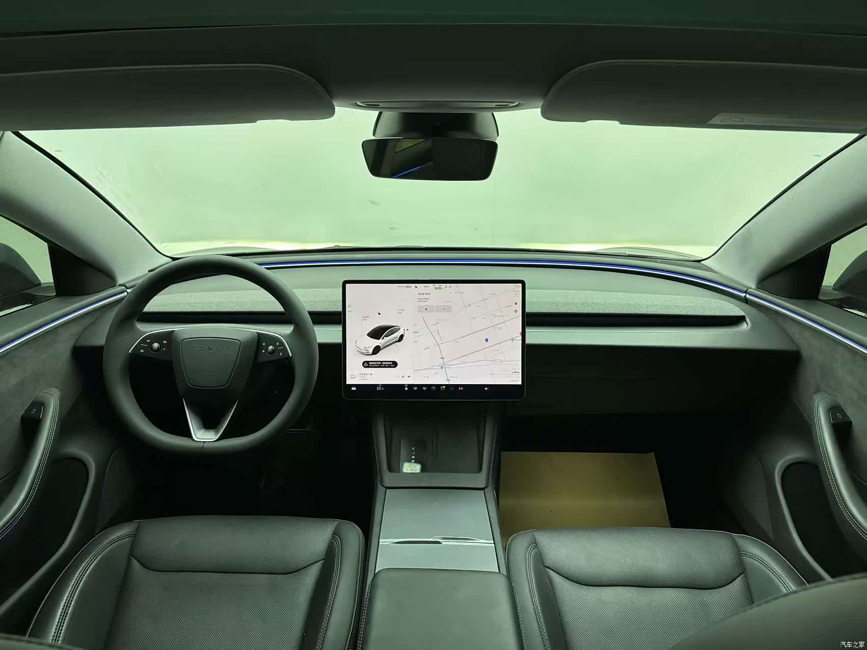 Tesla Model 3, 2023 14