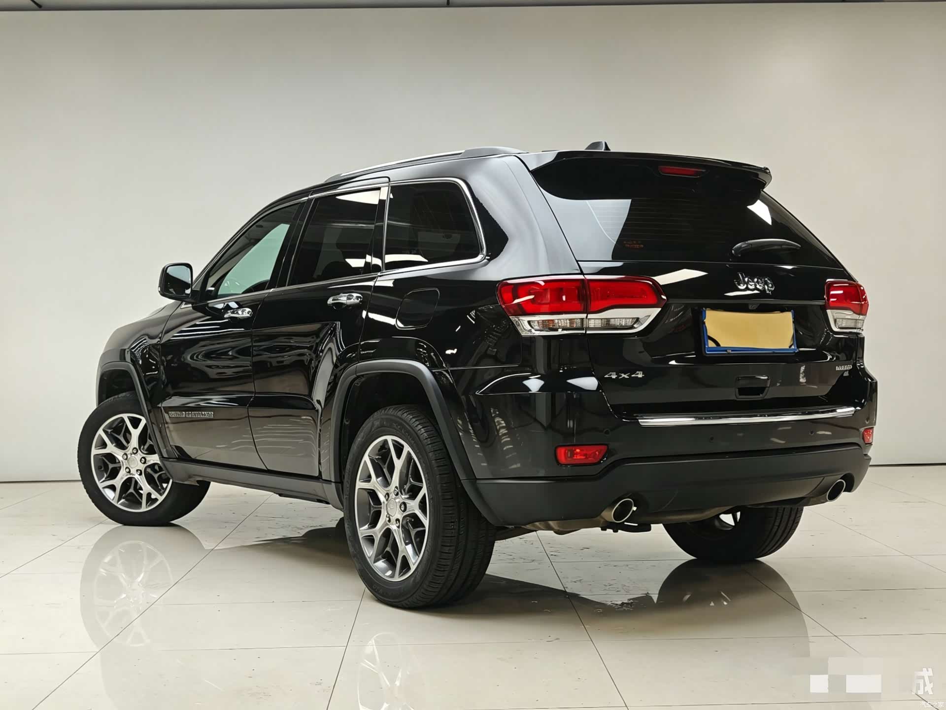 Jeep Grand Cherokee, 2020 19