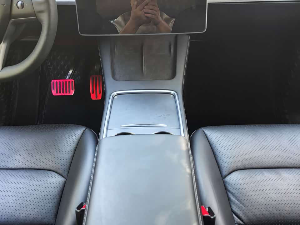 Tesla Model Y Tesla Model Y