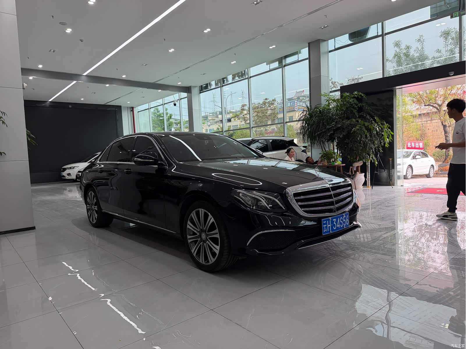 Mercedes-Benz E-Class, 2016 2