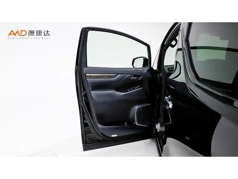 Toyota Elfa Toyota Elfa