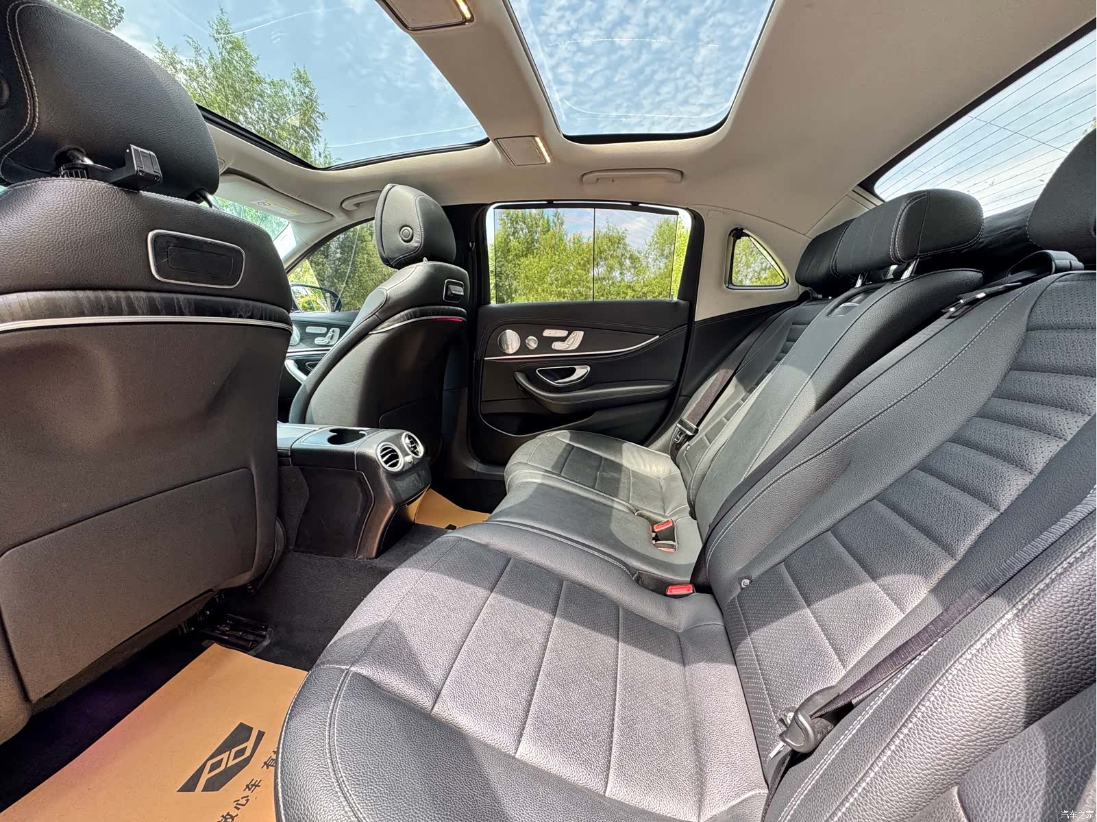 Mercedes-Benz E-Class, 2020 все фото