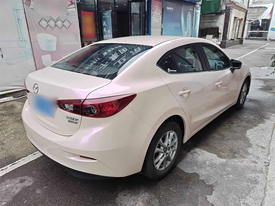 Mazda 3 Angkesaila