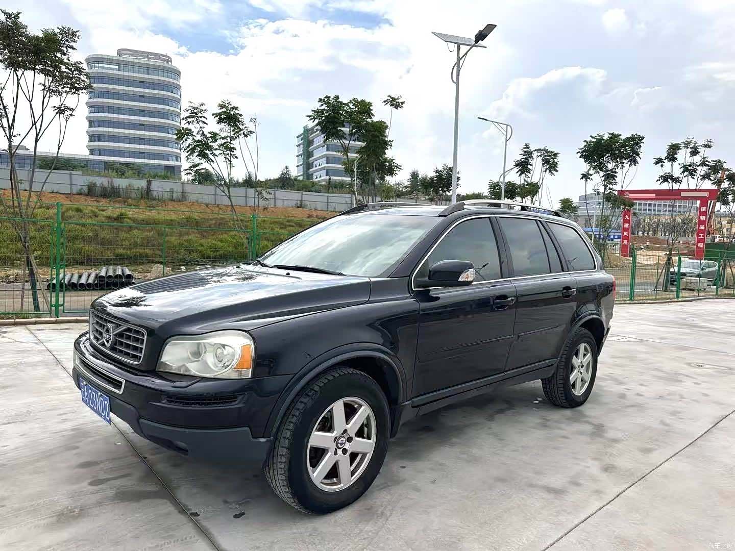Volvo XC90, 2011 1
