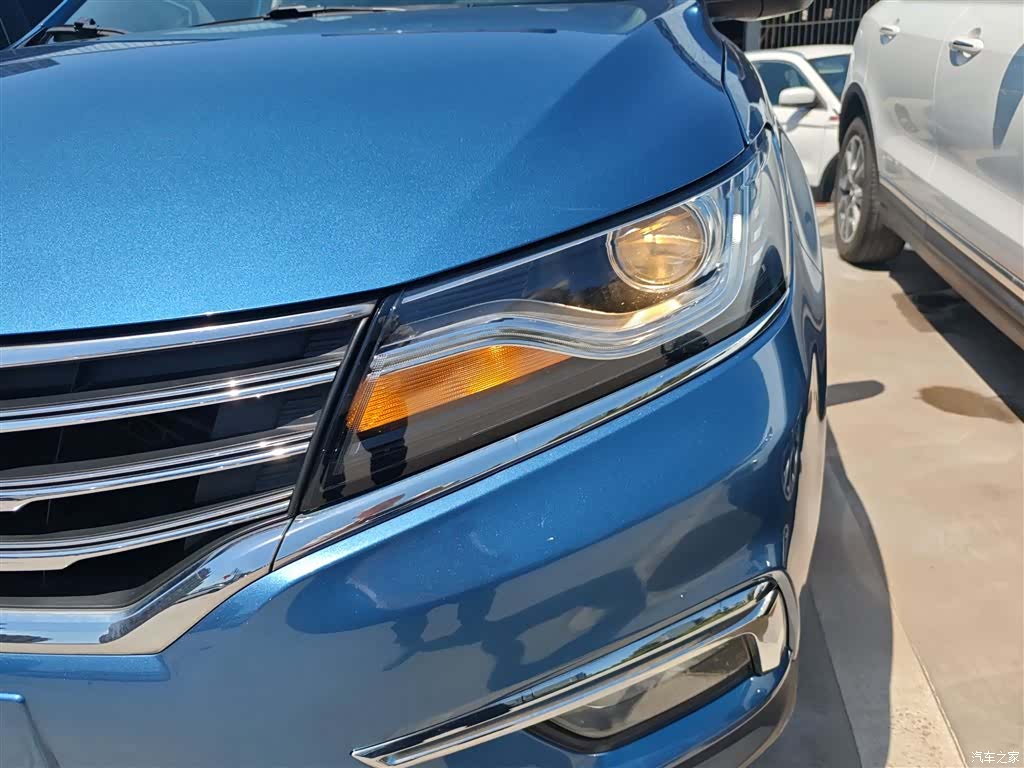 Roewe RX5, 2017 24