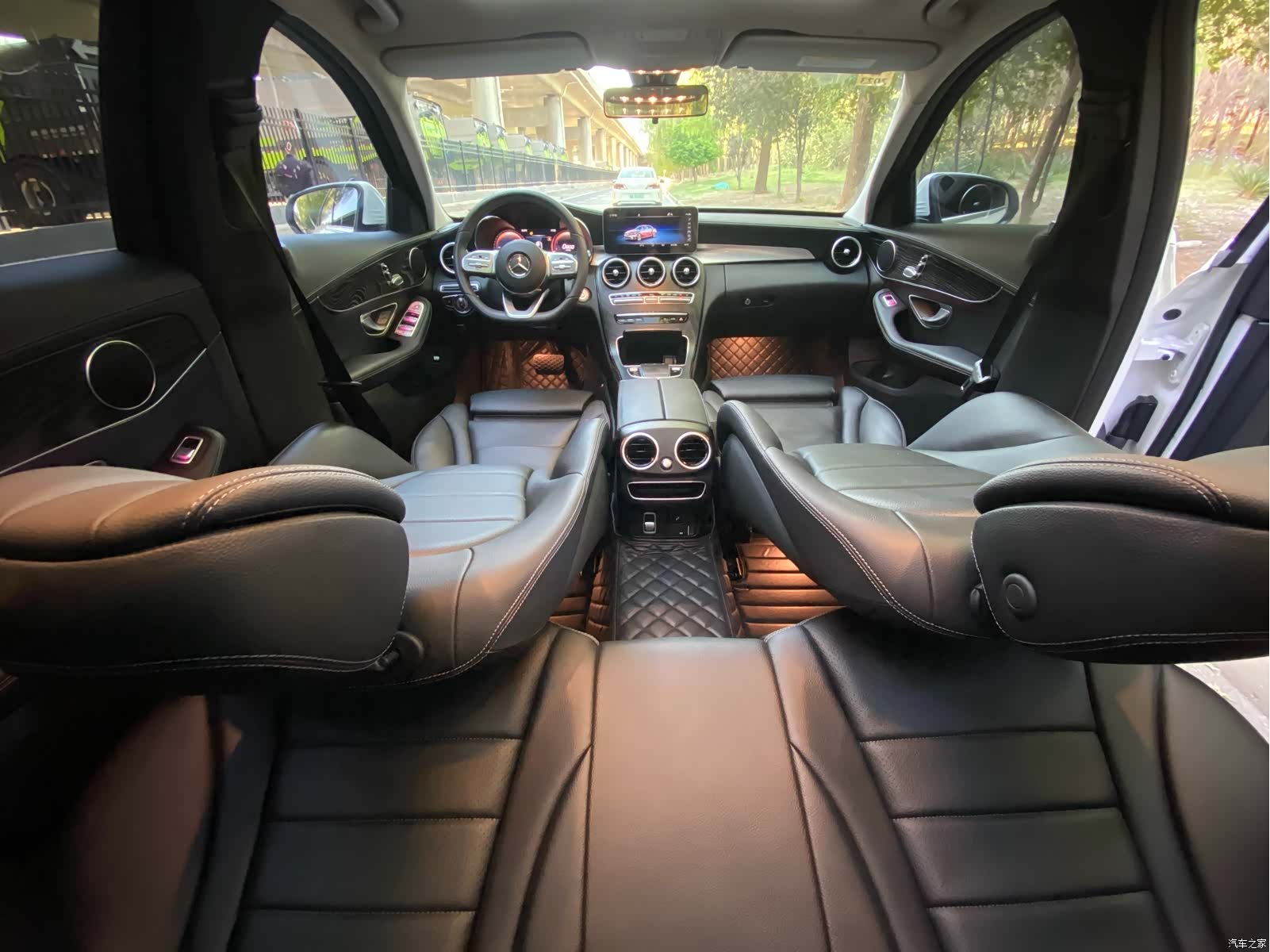 Mercedes-Benz C-Class, 2021 23