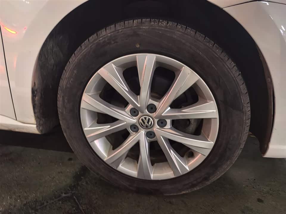 Volkswagen Lavida