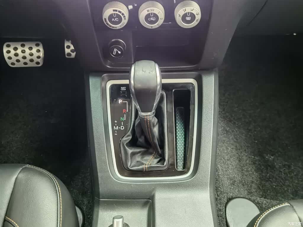 BAIC BJ40, 2017 13