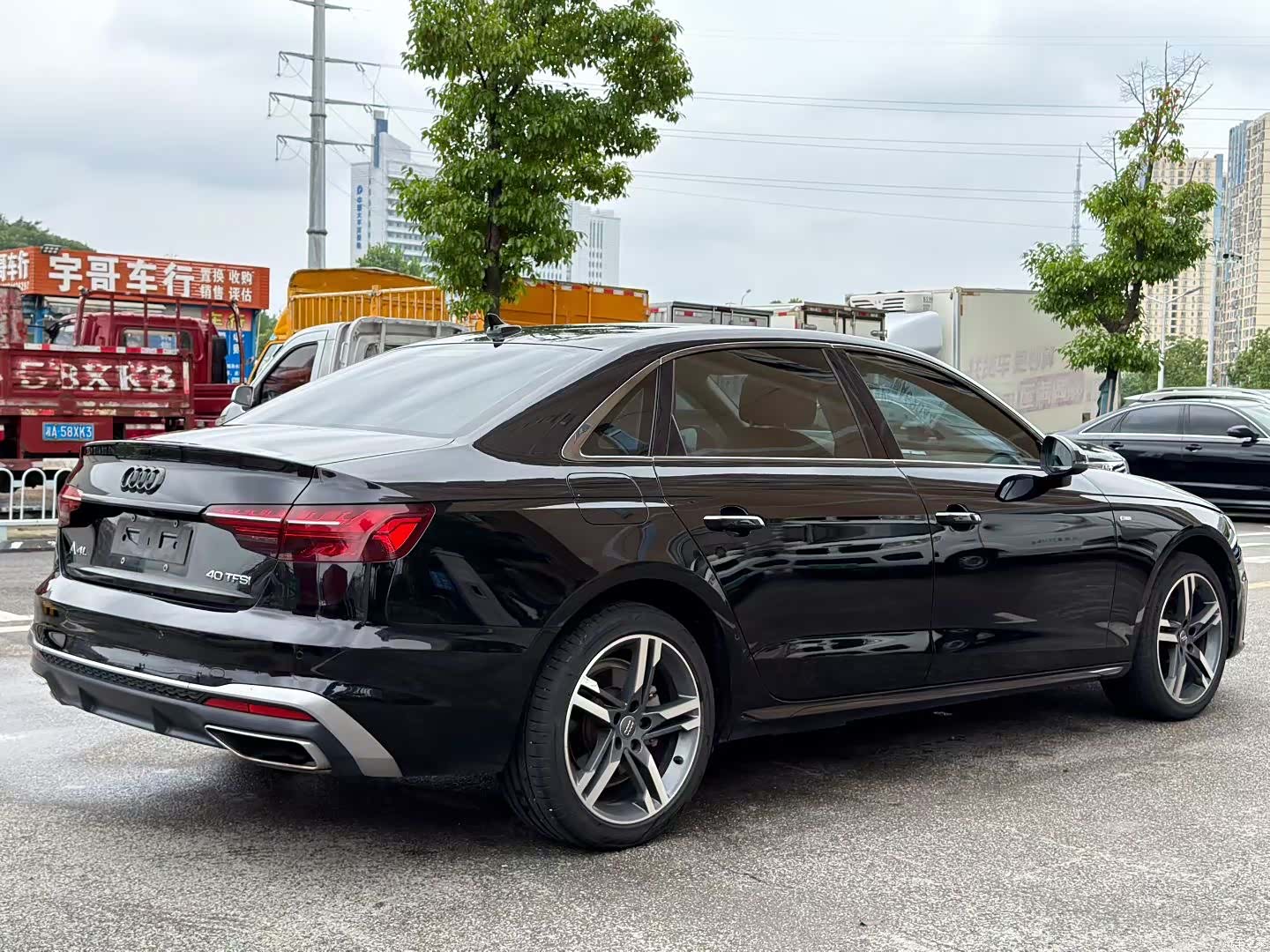 Audi A4L, 2021 9