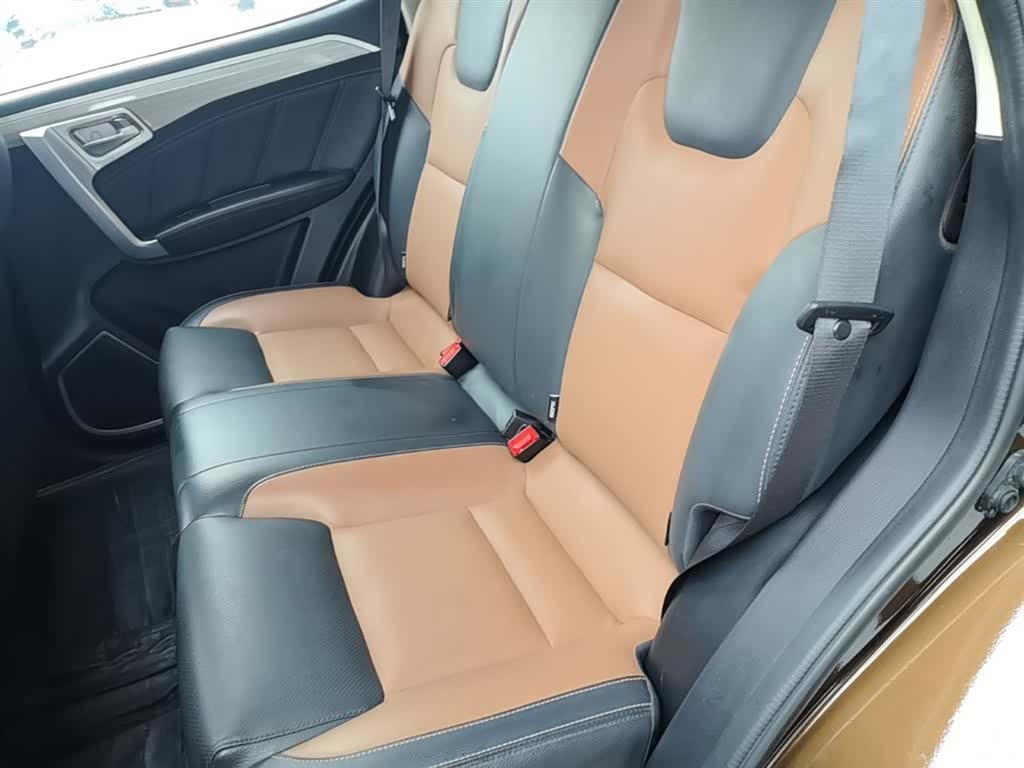 Geely X6, 2017 19