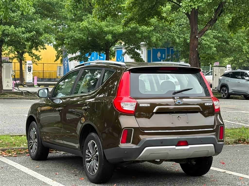 Geely X6, 2017 20