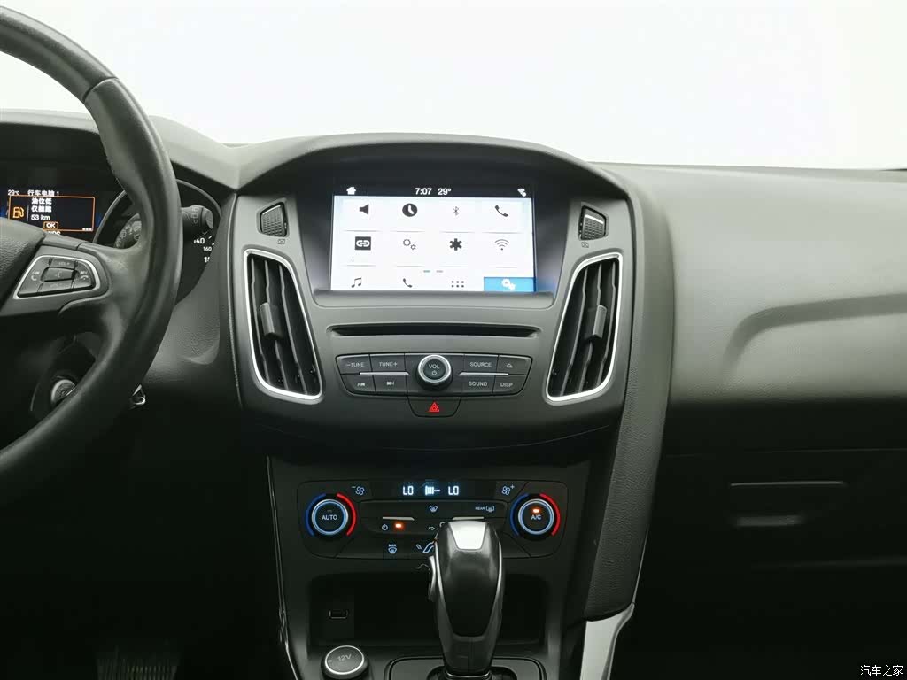 Ford Focus, 2017 12