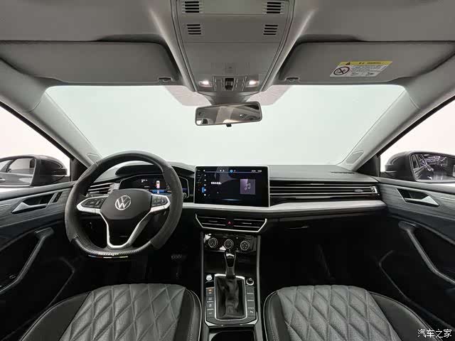 Volkswagen Sagitar, 2025 17