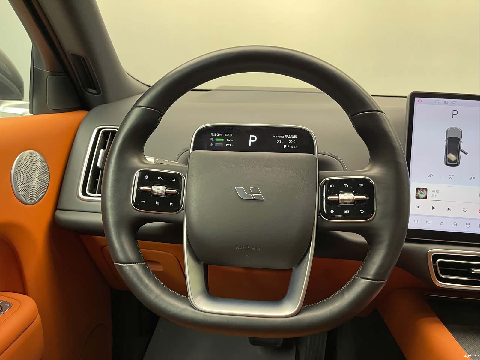 Li Auto L8, 2022 23