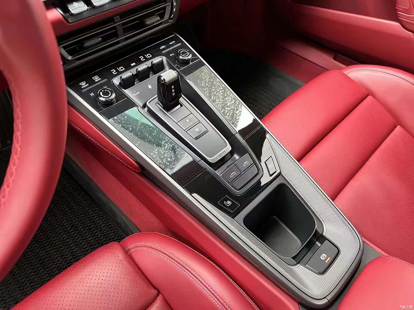 Porsche 911, 2021 все фото