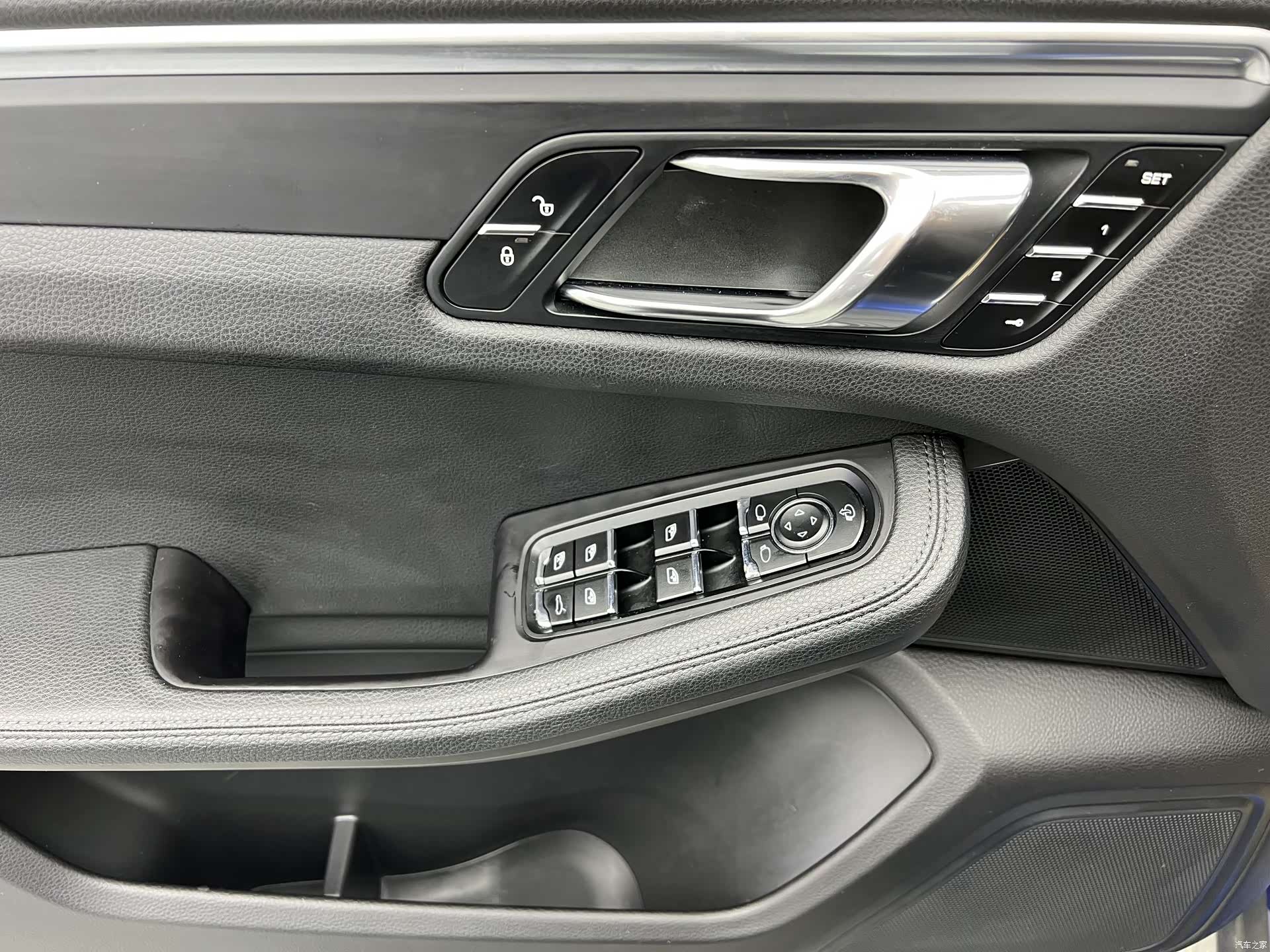 Porsche Macan, 2016 все фото