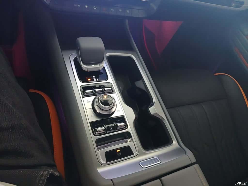 BAIC BJ40, 2025 14