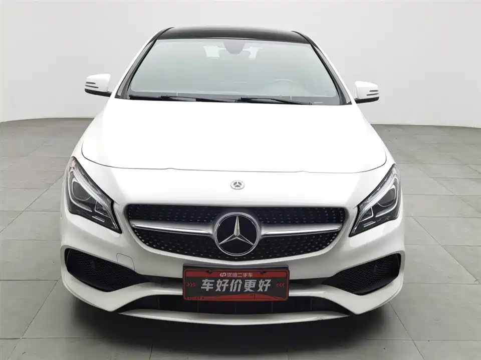 Mercedes-Benz CLA