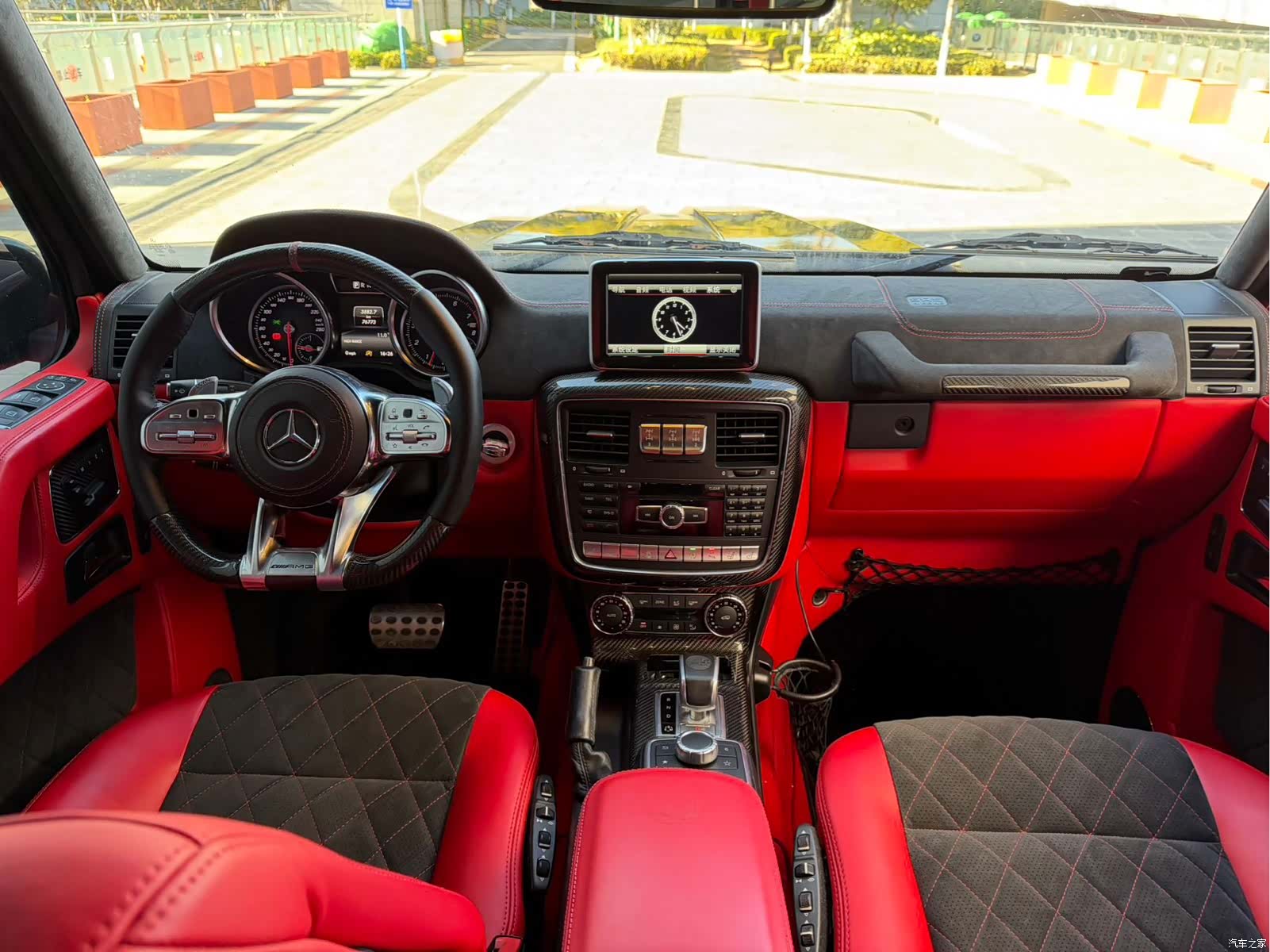 Mercedes-Benz G-Class, 2016 8