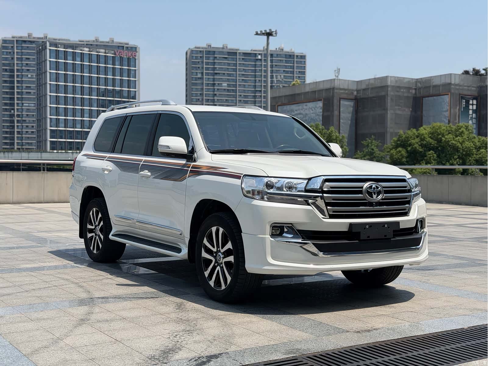 Toyota Land Cruiser, 2020 3