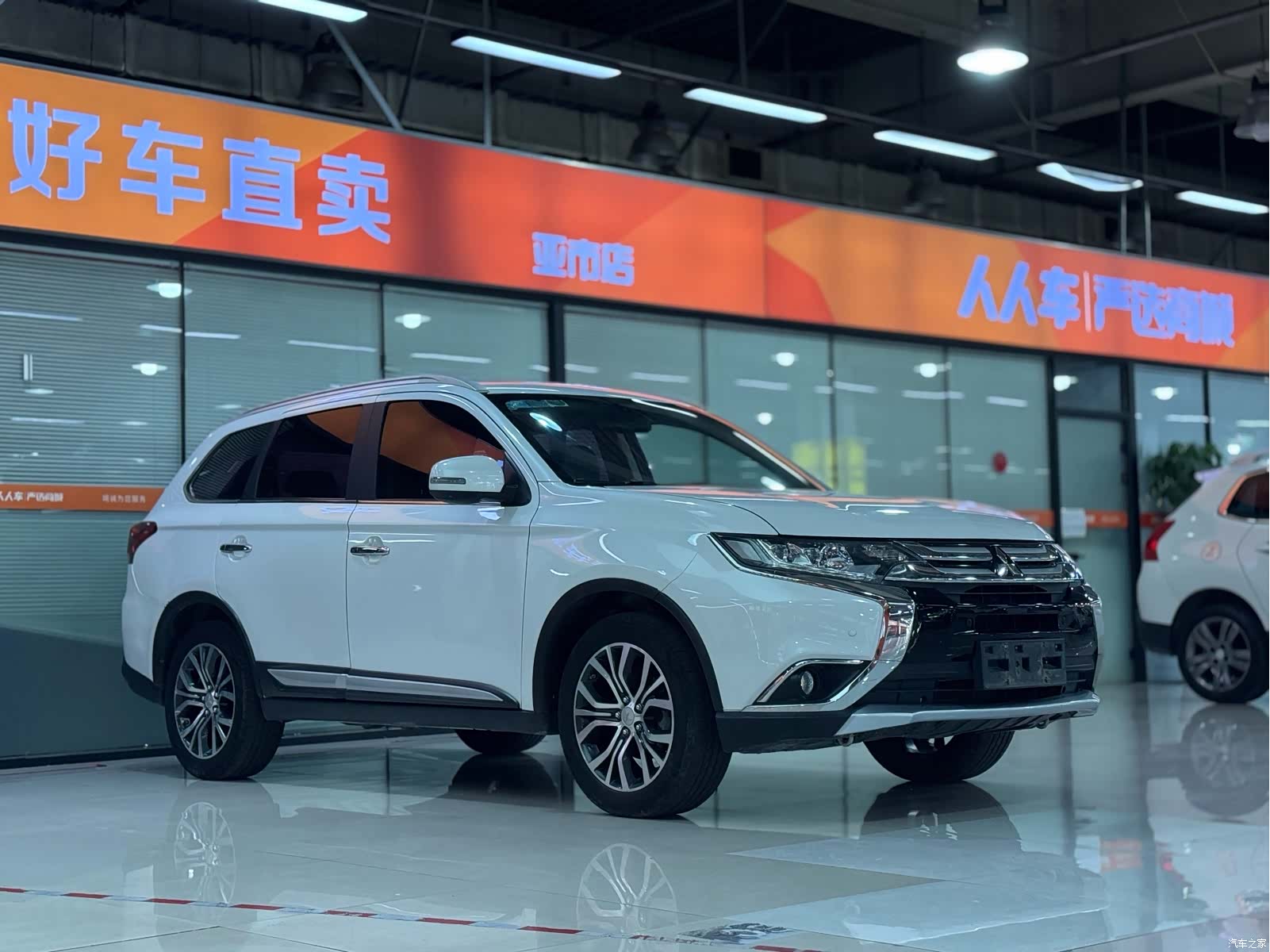 Mitsubishi Outlander, 2017 3