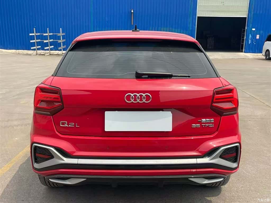 Audi Q2L, 2021 6