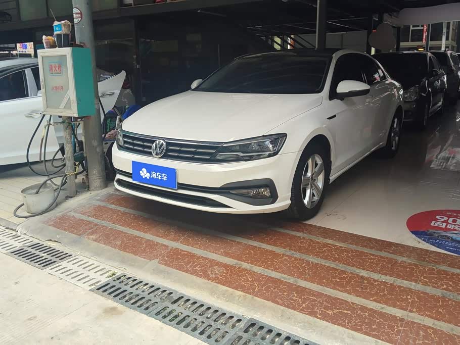 Volkswagen Lamando