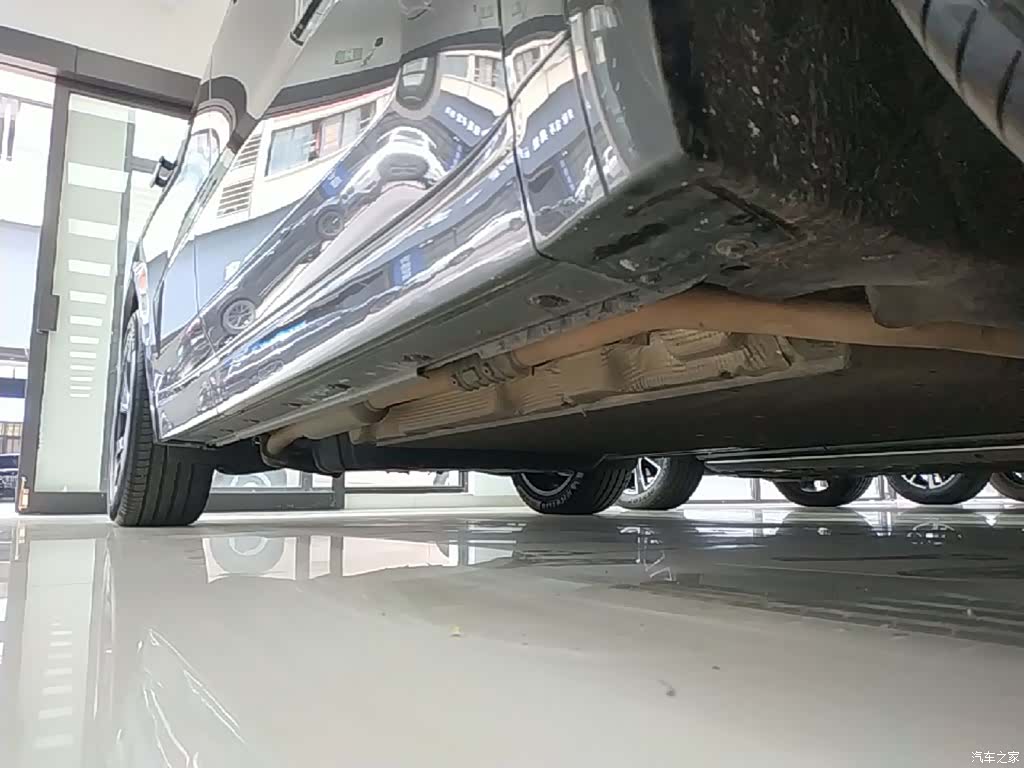 Li Auto L8, 2023 21