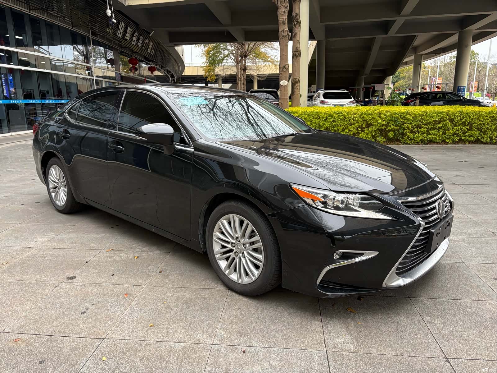 Lexus ES, 2018 3