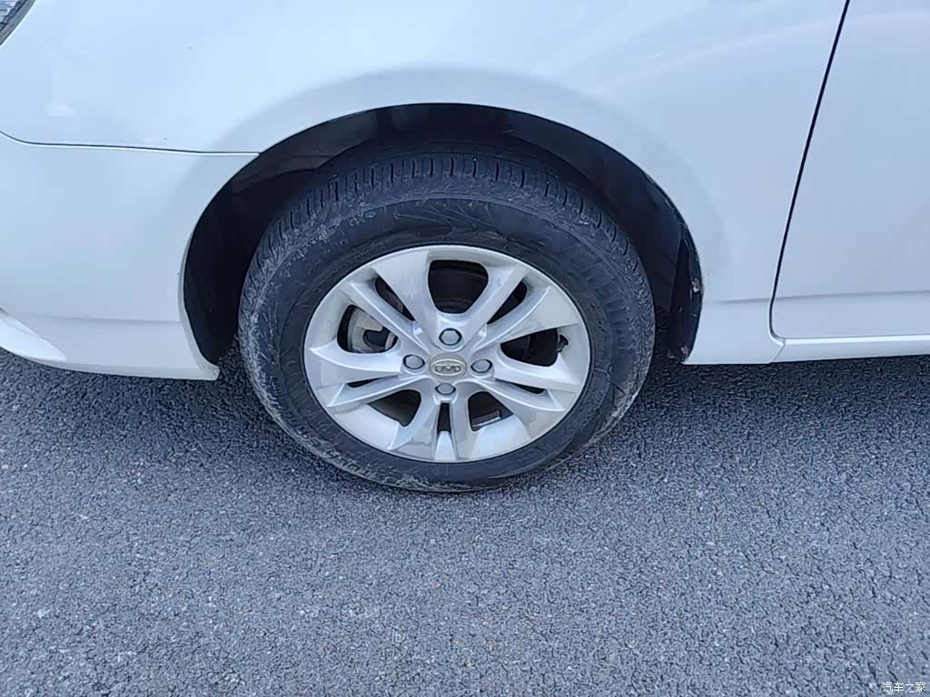 BYD F3, 2016 23