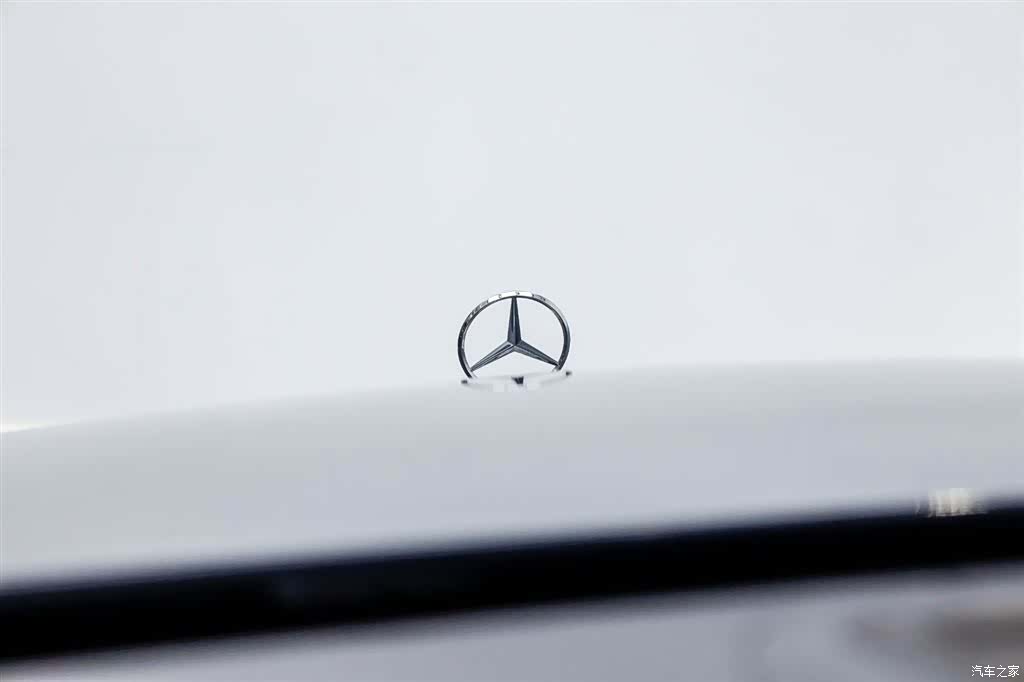 Mercedes-Benz S-Class, 2023 31