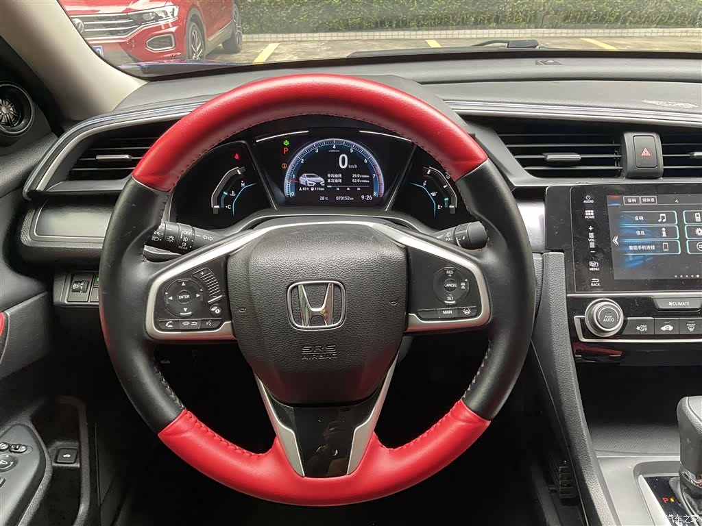 Honda Civic, 2019 все фото