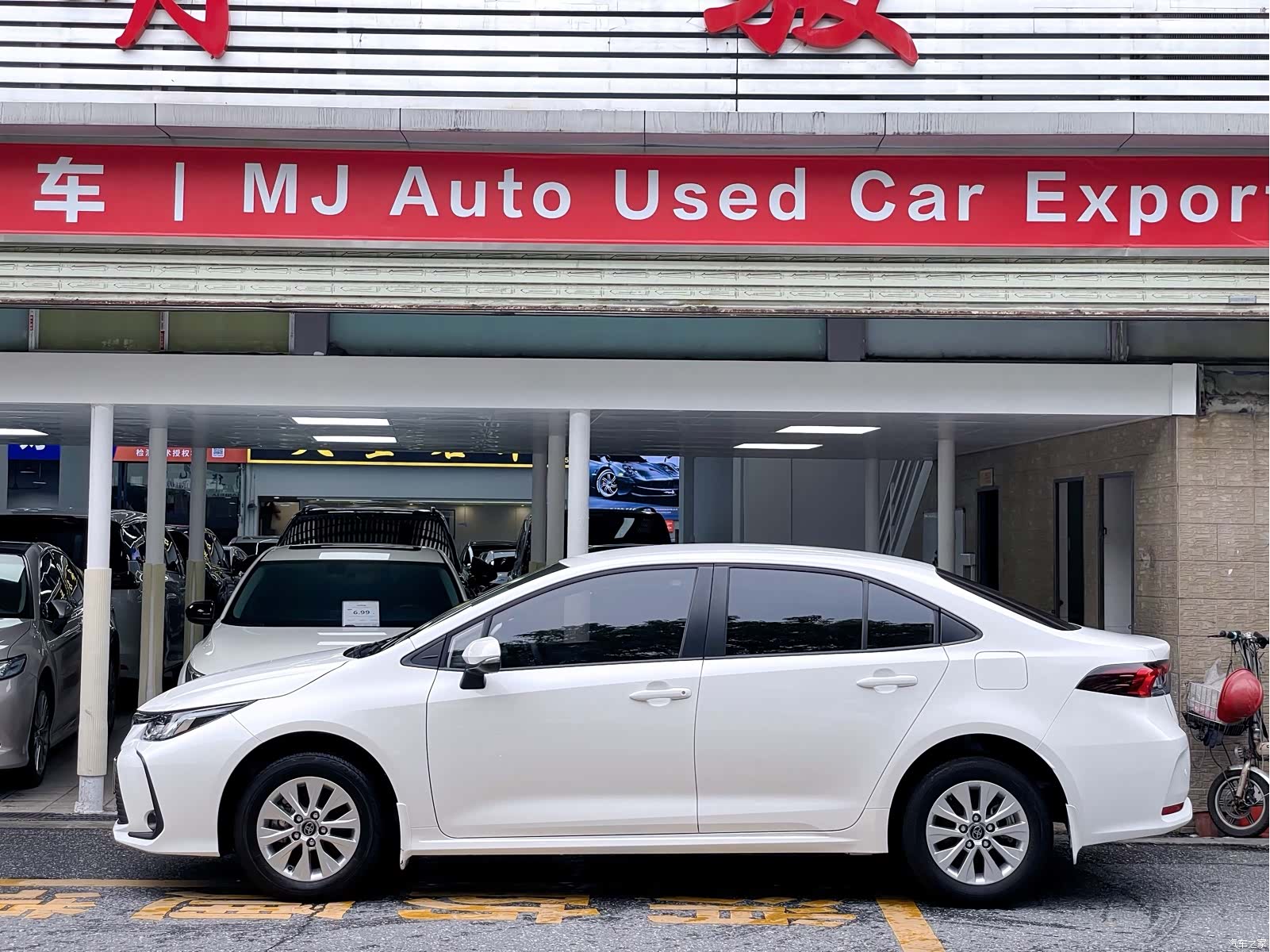 Toyota Corolla, 2024 3
